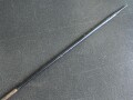 Preussen, Stahlrohrlanze Modell 1890/93. Die Drahtösen bereits durch  Messingknöpfe ergänzt, so 1893 durchgeführt. Kammerstück von 1890, inTeilen verbeult, überlackiert.  KEIN VERSAND