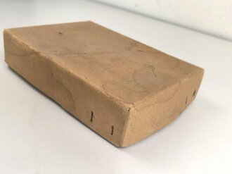 Luftschutz,  Volksgasmaske VM40 in Verpackung. Ungereinigt