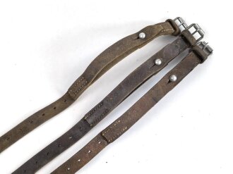 Drei Stück früheTornisterriemen Wehrmacht