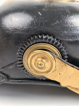 Preussen,Pickelhaube für einen Offizier der Polizei in gutem Gesamtzustand