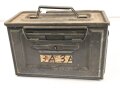 Frankreich, Gurtkasten / Munitionskasten für " 100 Cartouches do 12,7mm Modelle 1947. Datiert 1963. Ungereinigtes Stück