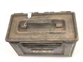 Frankreich, Gurtkasten / Munitionskasten für " 100 Cartouches do 12,7mm Modelle 1947. Datiert 1963. Ungereinigtes Stück
