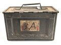 Frankreich, Gurtkasten / Munitionskasten für " 100 Cartouches do 12,7mm Modelle 1947. Datiert 1963. Ungereinigtes Stück