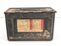 Frankreich, Gurtkasten / Munitionskasten für " 100 Cartouches do 12,7mm Modelle 1947. Datiert 1963. Ungereinigtes Stück