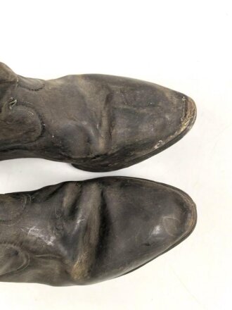 Kaiserreich und 1. Weltkrieg, Paar hohe Mannschaftsstiefel  für zum Beispiel Kürassiere. Ungereinigtes Paar, Sohlenlänge 29cm