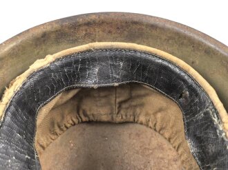 Russland 2. Weltkrieg, Stahlhelm SSH40 mit Innenfutter M36. Ungereinigtes Stück, Originallack