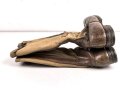 Paar Tropenstiefel für Angehörige der Luftwaffe. Ursprünglich nicht ganz paarig, aber aufgrund der Tragespuren sicherlich so getragenes Paar in gutem Gesamtzustand,  ungereinigt, Sohlenlänge 28,5cm