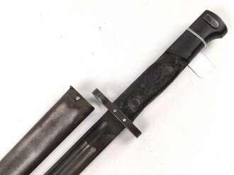 Seitengewehr VZ24 mit Laufring. Reste von grünem Lack auf der Scheide, keinerlei Markierungen