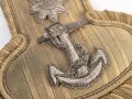 Großbritannien, Paar Epauletten für einen höheren Dienstgrad der Marine. Die Auflagen zum Teil gelöst