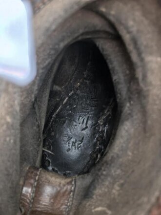 Paar Mannschaftsstiefel für berittene der Wehrmacht. Kammerstück in gutem Gesamtzustand, Leder weich, Sohlenlänge knapp 29cm