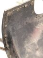 Frankreich, Eiserner Kürass. Das Vorderteil mit Beschuss, der Rücken  markiert " Manufactur de Chatelleraut 1852.  Der Rücken etwas größer als die Brust