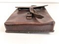 1. Weltkrieg, Tasche für unberittenes Hufbeschlagpersonal. Ungereinigtes Stück, der Trageriemen abgerissen