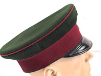 Bayern, Schirmmütze für einen Offizier im 2. Chevaulegers Regiment „Taxis“ Regensburg. Eigentumstück, getragen,  in gutem Gesamtzustand