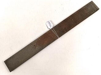 Hufraspel "Mittel" von F.Dick. Sehr ähnlich dem Modell der Wehrmacht, so sicherlich auch auf dem zivilen Markt zugekauft