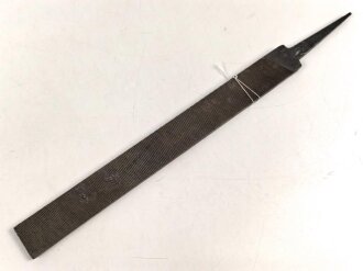 Grosse Feile für Fahnenschmied, Markiert "Reichsheer" Gesamtlänge 39cm