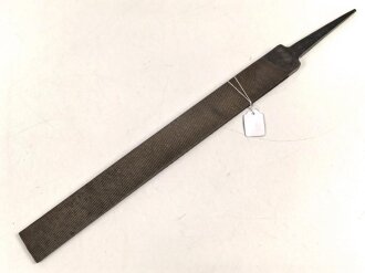 Grosse Feile für Fahnenschmied, Markiert "Reichsheer" Gesamtlänge 39cm