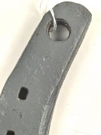 Hufeisen für Pferd Wehrmacht , Grösse 4,  datiert 1943. Neuzeitlich lackiert