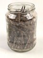 Konvolut Hufnägel, höchstwahrscheinlich Wehrmacht, wurde mit anderem WH Material in einer Scheune gefunden. Das Glas hat eine Höhe von 13cm