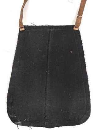 "Säbeltasche" für eine Kinderuniform. 22 x 29cm