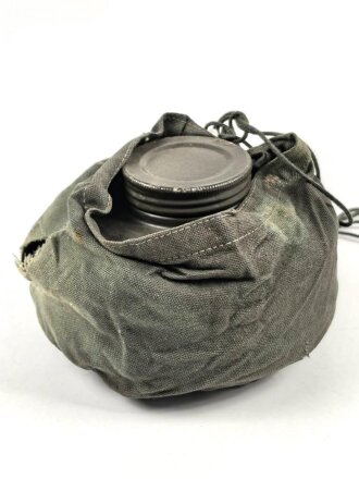 Filter zur Pferdegasmaske 41 der Wehrmacht. Ungebrauchtes...