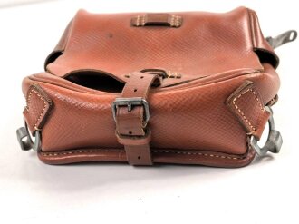 Packtasche für Berittene der Wehrmacht Modell 1940. Sehr guter Zustand, datiert 1942