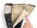Luftwaffe, Paar Stiefel für fliegendes Personal. Getragenes Paar,  alle Reissverschlüsse und Druckknöpfe gängig. Sohlenlänge 28,5cm