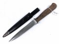 Kampfmesser / Stiefelmesser Wehrmacht. Saubere Klinge ohne Hersteller, Scheide Originallack