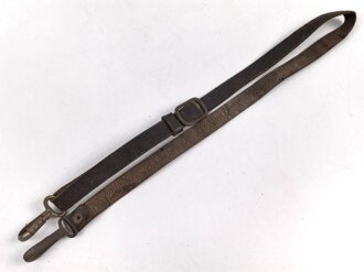 Trageriemen für diverse Taschen der Wehrmacht. Braunes Leder , Gesamtlänge wie fotografiert 85cm