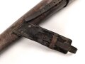 1. Weltkrieg , Kavallerie Behälter für ein Dreibein. Gebraucht, ungereinigt, ich glaube einen AWS Stempel zu erkennen. Gesamtlänge 94cm