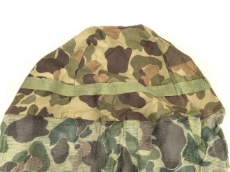 U.S. Marine Corps WWII, “Duck Hunter” camo helmet cover with mosquito net. Unissed