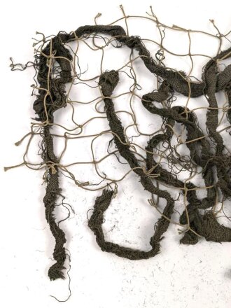 U.S. Army WWII  camo helmet net, used