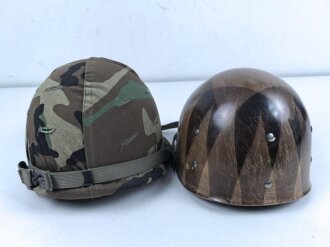 U.S. Army, M1 steel helmet . Liner sweatband dated 1983, Woodland cover dated 1984, Paratrooper chinstrap original ?.