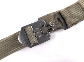U.S. Army, Paratrooper M1 steel helmet chin strap
