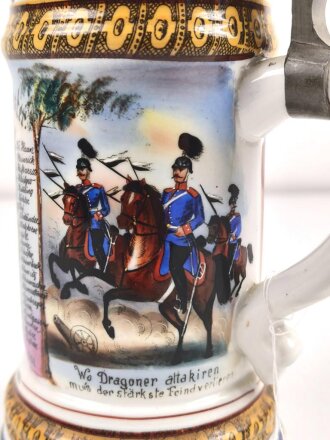 Preussen, Reservistenkrug eines Angehörigen im " Schlesischen Dragoner Regiment No 15 Hagenau"  Guter Gesamtzustand, der Reiter hat einen seitlichen Schlag abbekommen, die Lanze "kreativ" ersetzt