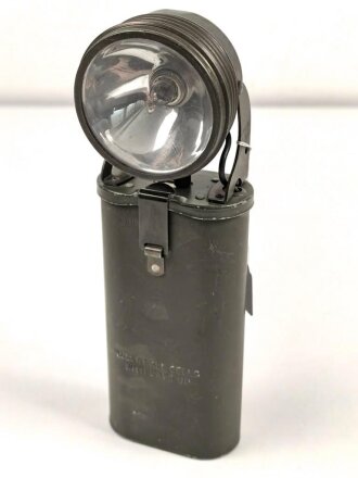 U.S. Army after WWII, Justrite swifel head flash light, original paint, untested