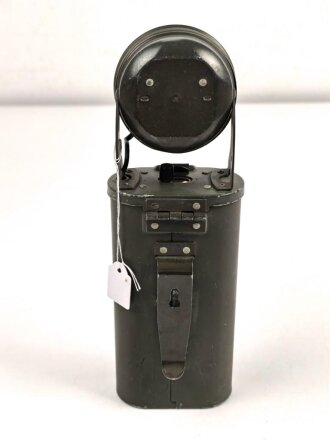 U.S. Army after WWII, Justrite swifel head flash light, original paint, untested