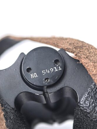 U.S. WWII , 7 x 50 Binocular M16 with case, carrying  M24. Very good condition, clear optics
