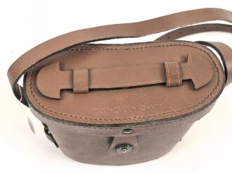 U.S. 1943 dated  6 x 30 Binocular M3, with case, carrying  M17. Very good condition, clear optics