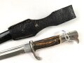 Extraseitengewehr KS98 Wehrmacht. Hersteller WKC. Variante mit Hirschhorngriffschalen, Scheide Originallack, im Lacklederkoppelschuh