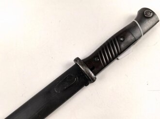 Seitengewehr M84/98 für K98 der Wehrmacht. Nummerngleiches Stück Coppel 1940. Die Scheide überlackiert