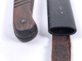 1.Weltkrieg,  Grabendolch. Hersteller "Rasiermesserfabrik ERN" Verschliffene Klinge, Scheide überlackiert