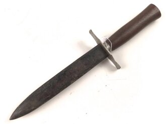 Frankreich 2.Weltkrieg, Kampfmesser "Thiers" Unter deutscher Besatzung Hergestellt und so an Deutsche Soldaten in Norwegen ausgegeben. Guter Zustand