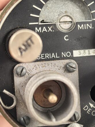 U.S. Signal Corps, Antenna A-62 ( Phantom), dated 1945. Good condition, untested