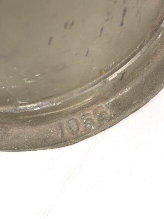 U.S. 1944 dated Hand Fire Extinguisher. " War time emergency Model"  Good condition, empty, NO OVERSEAS SHIPPING