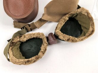 U.S. Army WWII, Mountain troop snow goggles Unissued