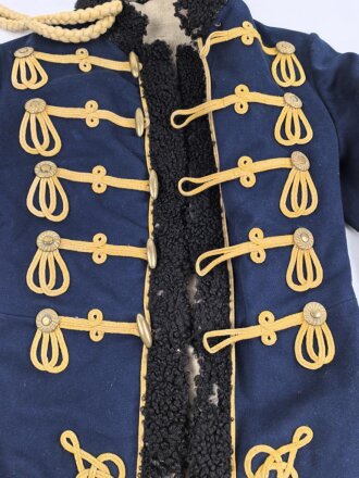 Preussen, Pelz für Mannschaften des Leib Garde Husaren Regiments. Kammerstück in gutem Gesamtzustand, lediglich der Pelz hat in Teilen etwas gelitten.