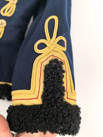 Preussen, Pelz für Mannschaften des Leib Garde Husaren Regiments. Kammerstück in gutem Gesamtzustand, lediglich der Pelz hat in Teilen etwas gelitten.