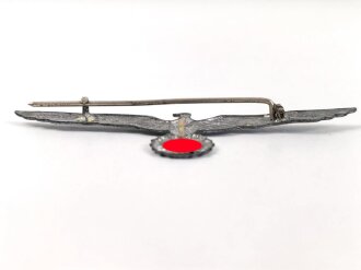 Heer, Brustadler für einen Offizier, Metallausführung für die Sommerfeldbluse. Leicht verbogenes Stück