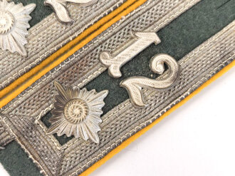 Heer, Paar Schulterstücke für einen Feldwebel im Kavallerie Regiment 12, frühe Ausführung Reichswehr / frühe Wehrmacht