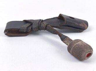 Kaiserreich, Portepee an Koppelschuh für ein Extraseitengewehr. Getragen, ungereinigt